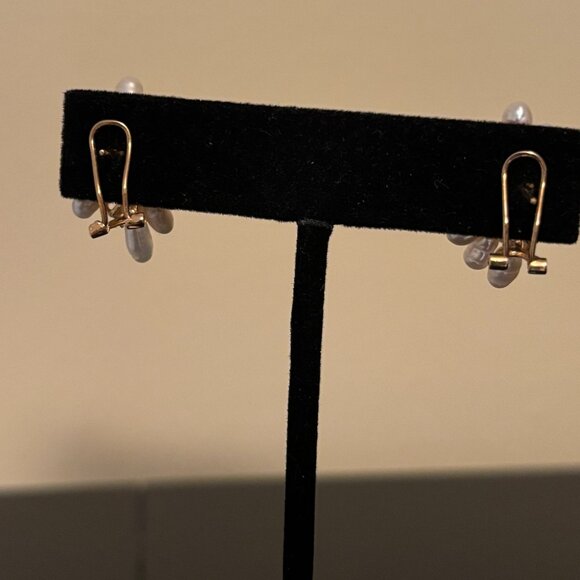 Fresh Water Pearl Cluster Earrings - Picture 5 of 13